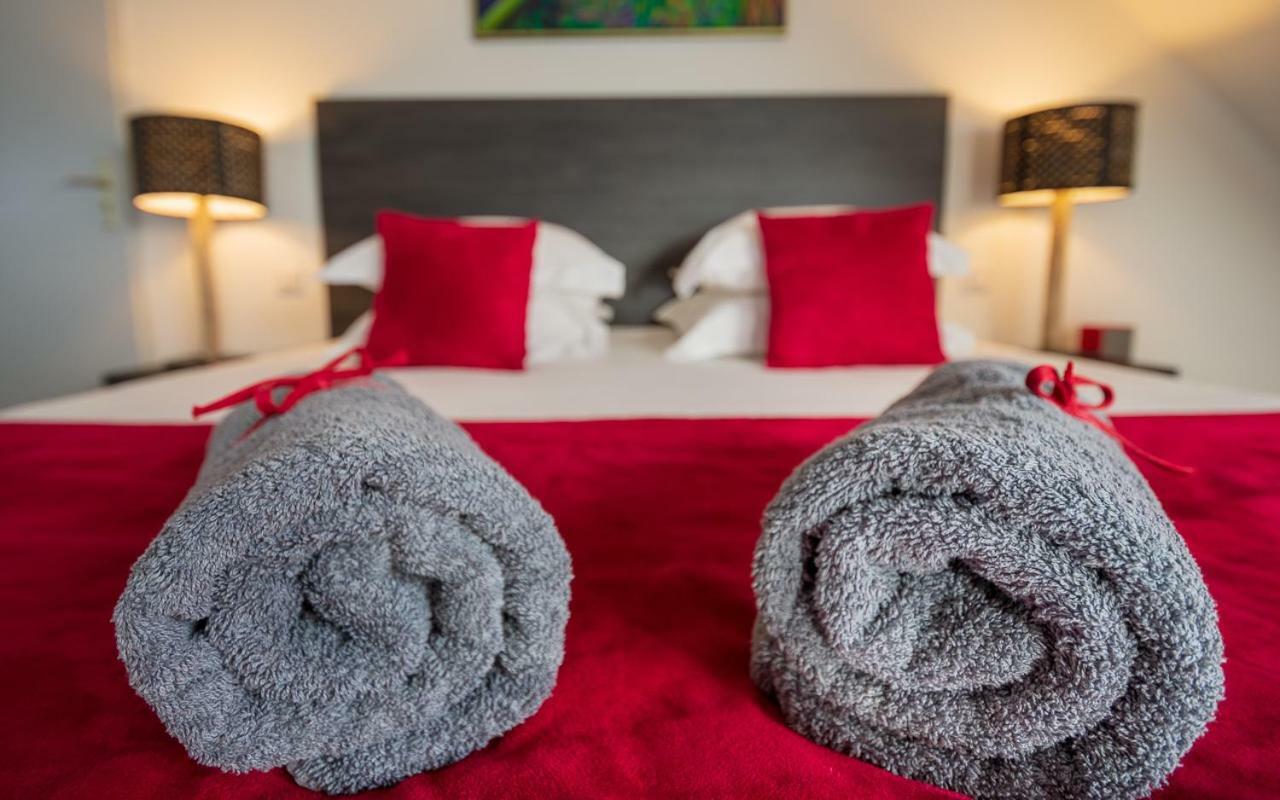 Domaine Des Ormeaux Villa Ajat Eksteriør billede